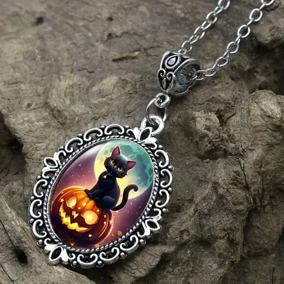 Silver Halloween BLACK CAT Pendant Necklace - Picture 3 of 5